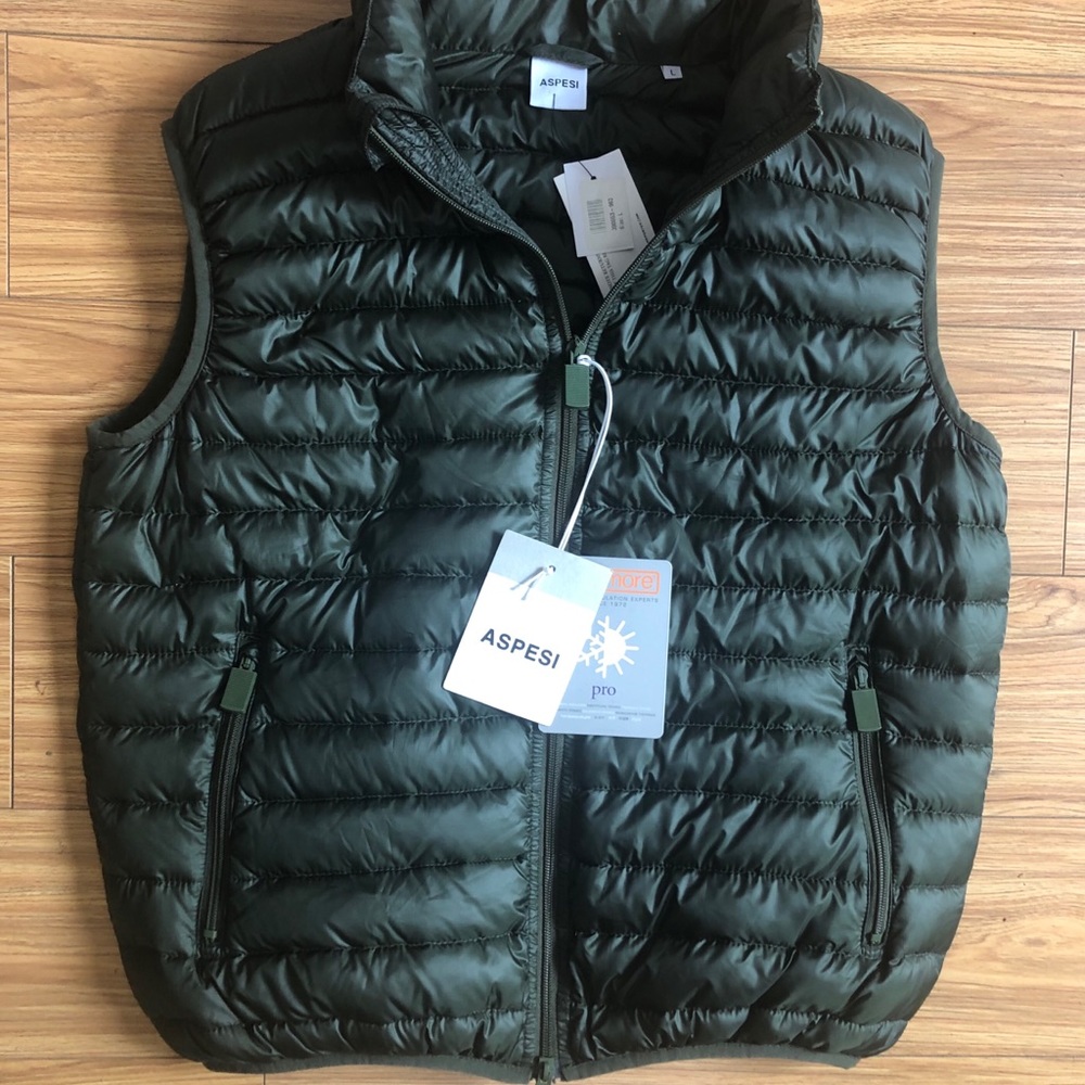 Men’s down vest